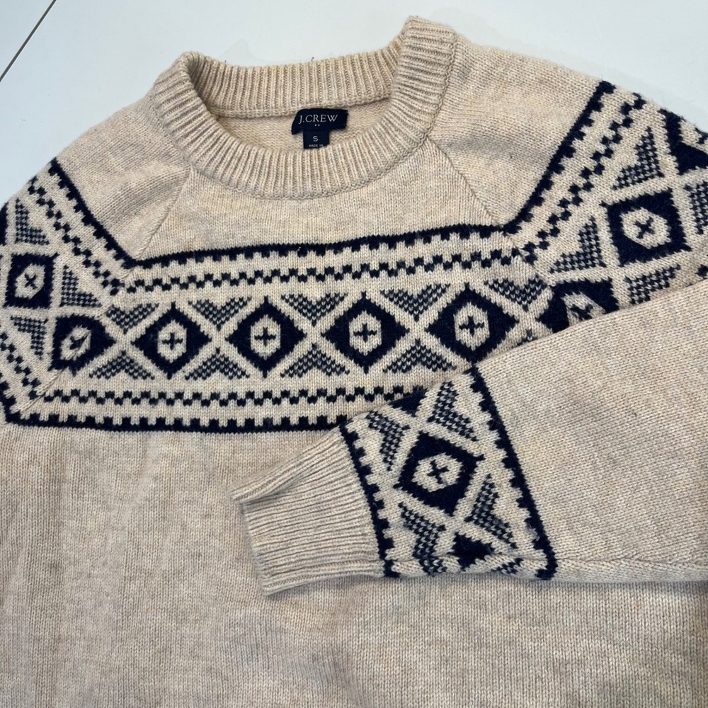 J Crew Mens Fair Isle Sweater Tan Navy Small Lambs Wool Blend Crew Pullover